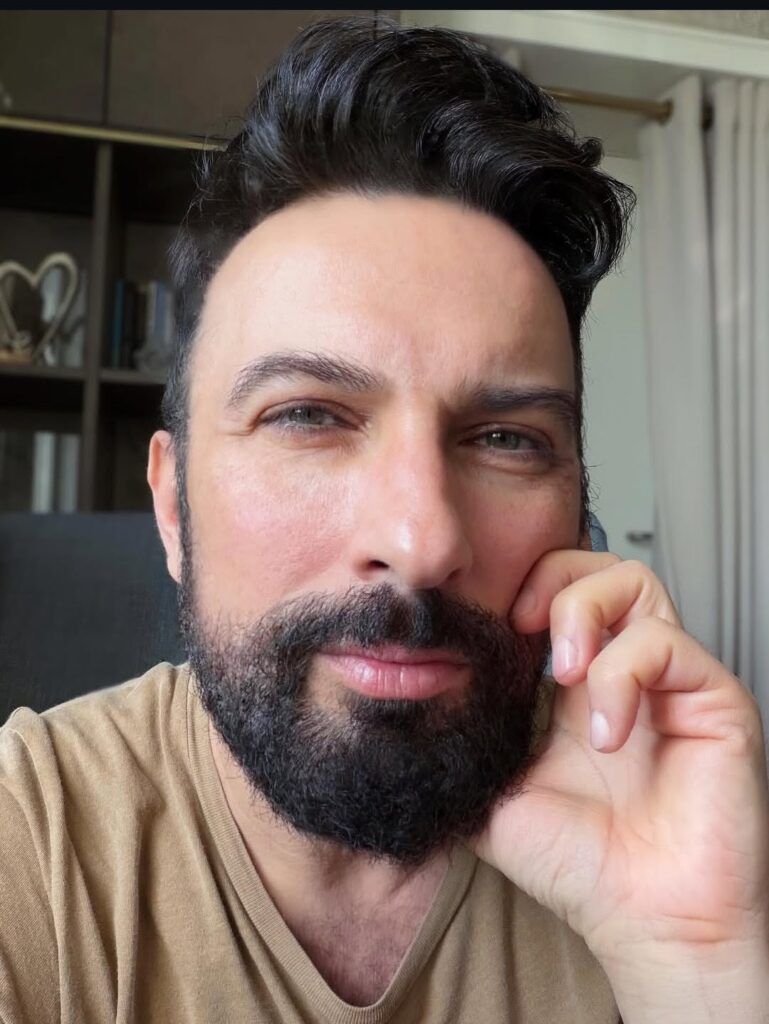 Tarkan photo