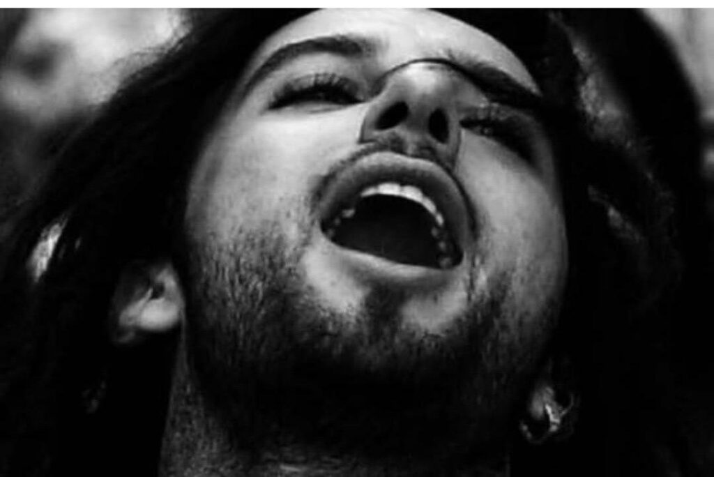 Tarkan Bir Oluruz Yolunda 